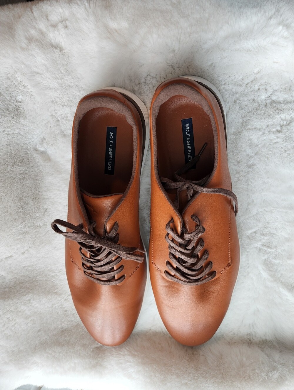 Wolf & Shepherd Men's Tan Leather Derby Shoes